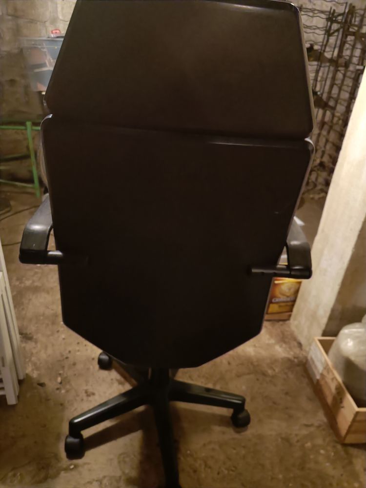 Chaise de bureau 10 Poissy (78)