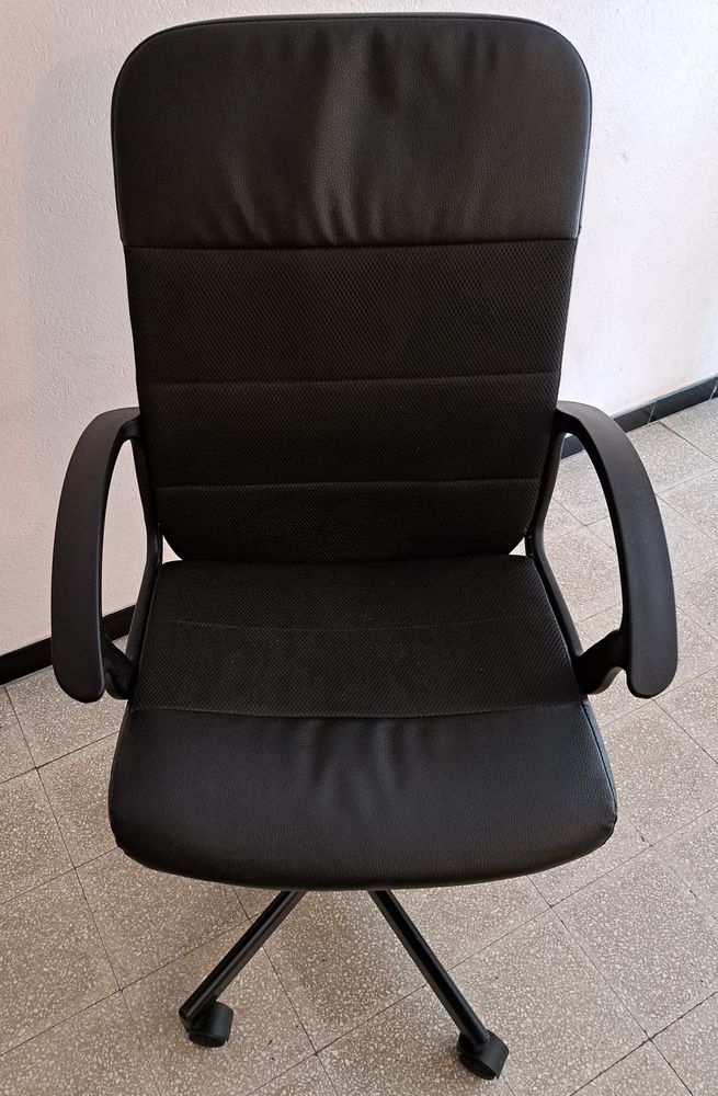 chaise de bureau. 40 Montpellier (34)