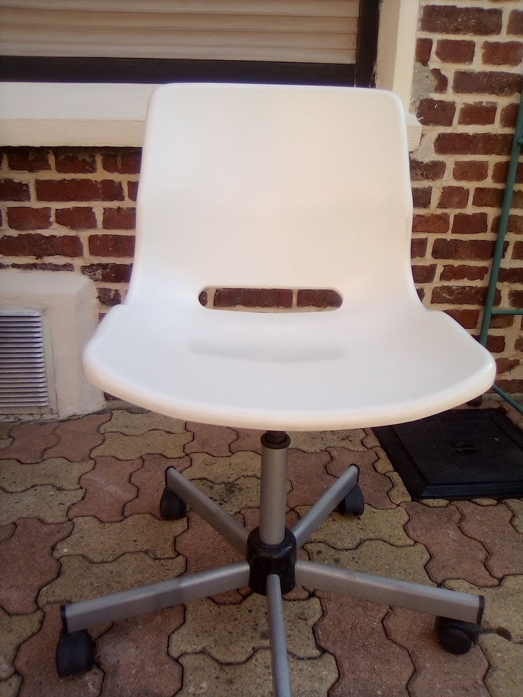 Chaise bureau 10 Fouqui�res-l�s-Lens (62)
