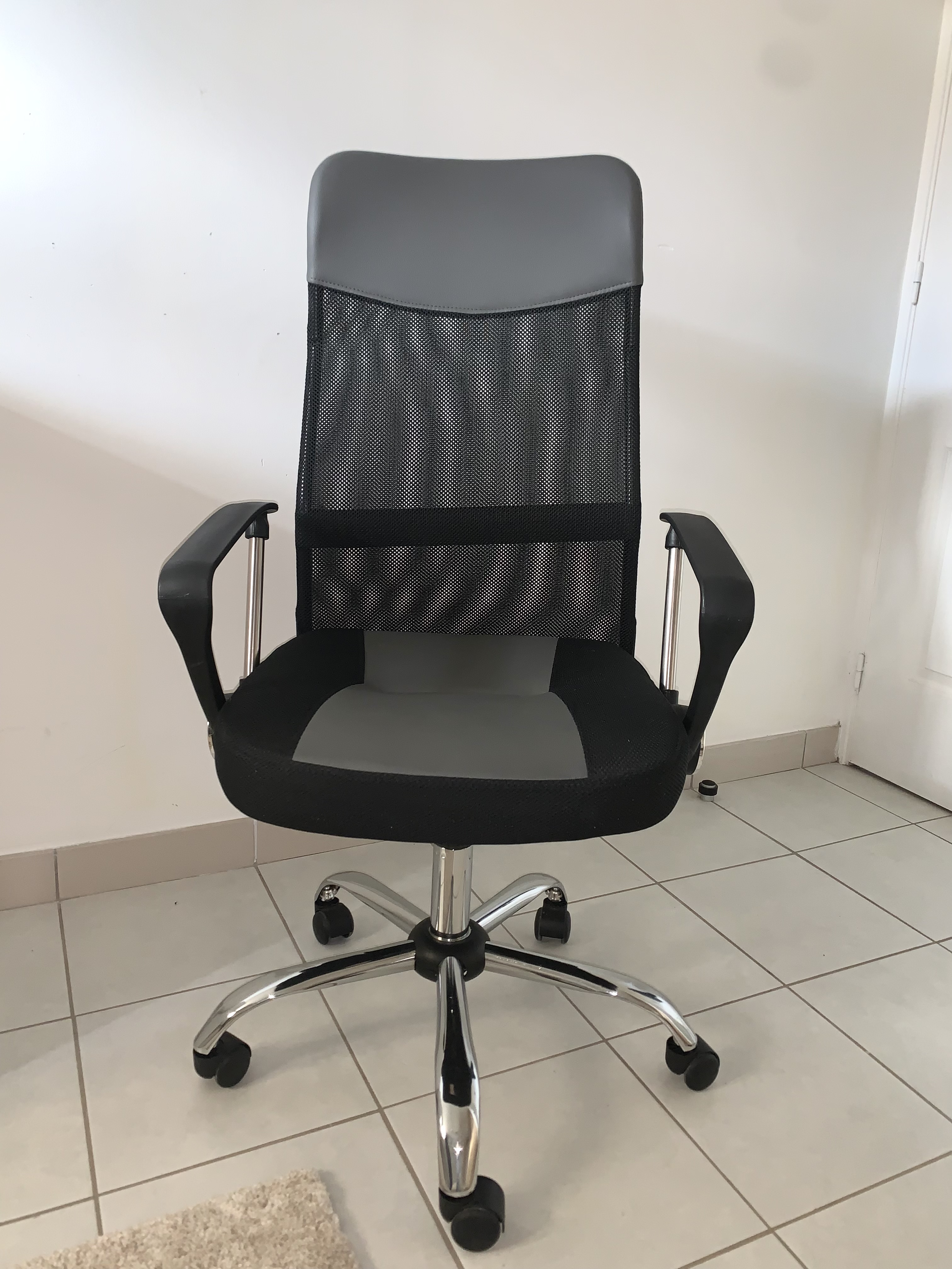 Chaise de bureau 40 Villecresnes (94)