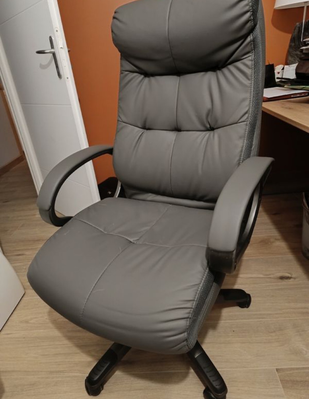 Chaise de bureau 90 Bosc-B�nard-Crescy (27)