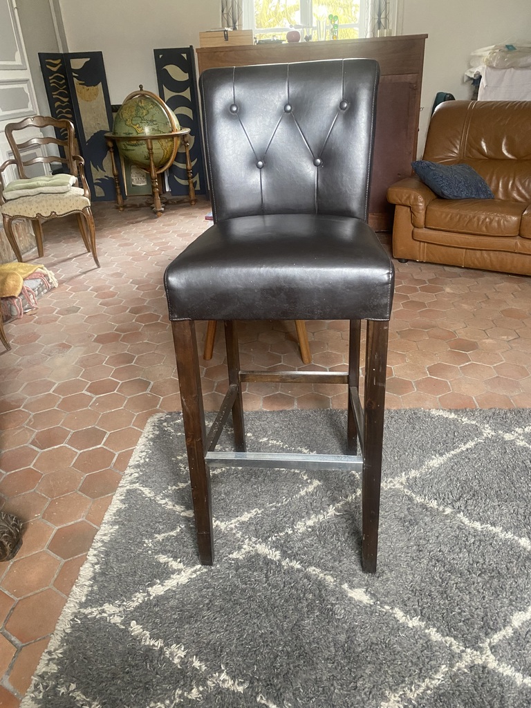 Chaise de Bar Capitonn�e en  simili Cuir Noir 0 Arques-la-Bataille (76)