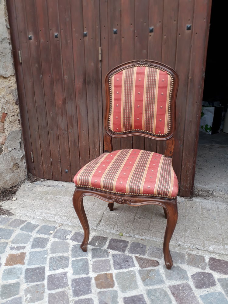 Chaise de caract�re 39 Lunel (34)