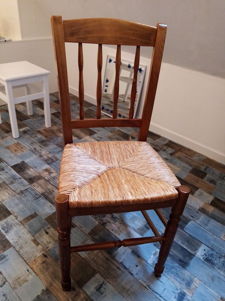 Chaise en ch�ne dessus paille 50 Petit-Couronne (76)