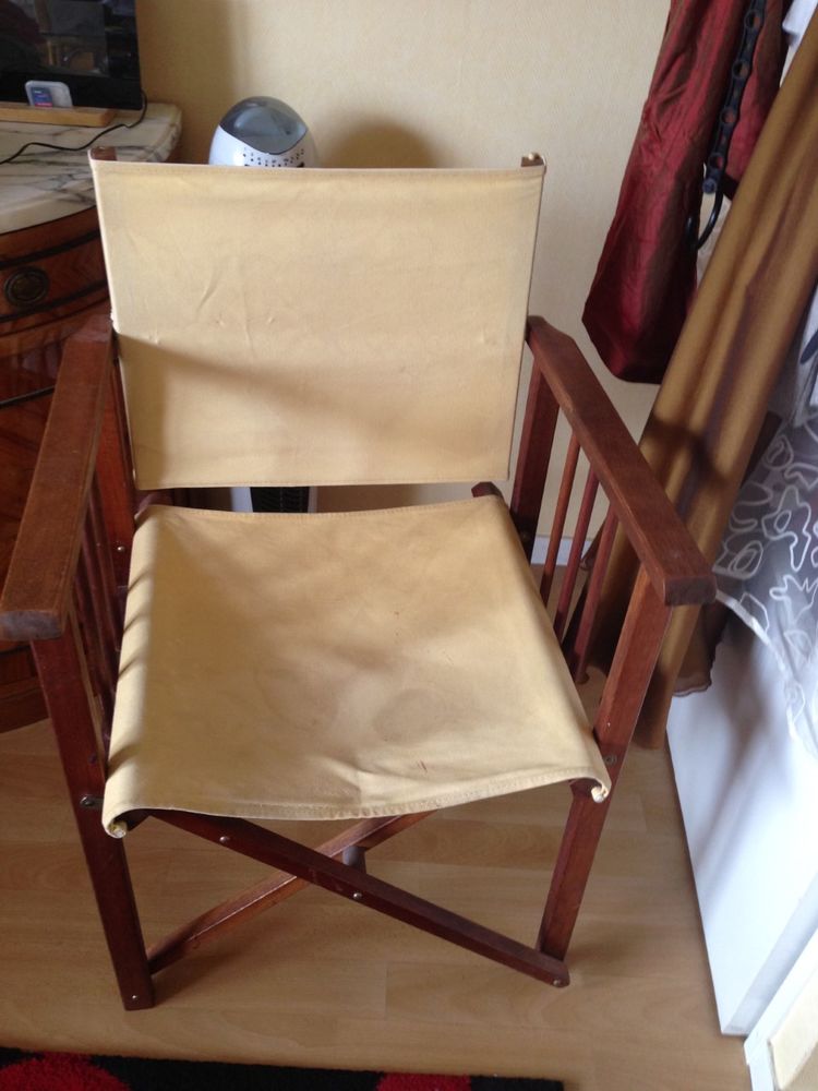 Chaise en ch�ne pliable POUR COLLECTIONNEURS
55 Ivry-sur-Seine (94)