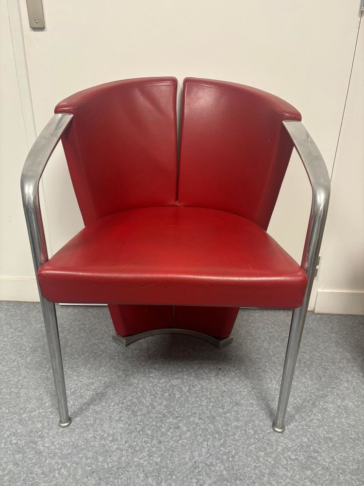 Chaise en cuir 0 Aubervilliers (93)