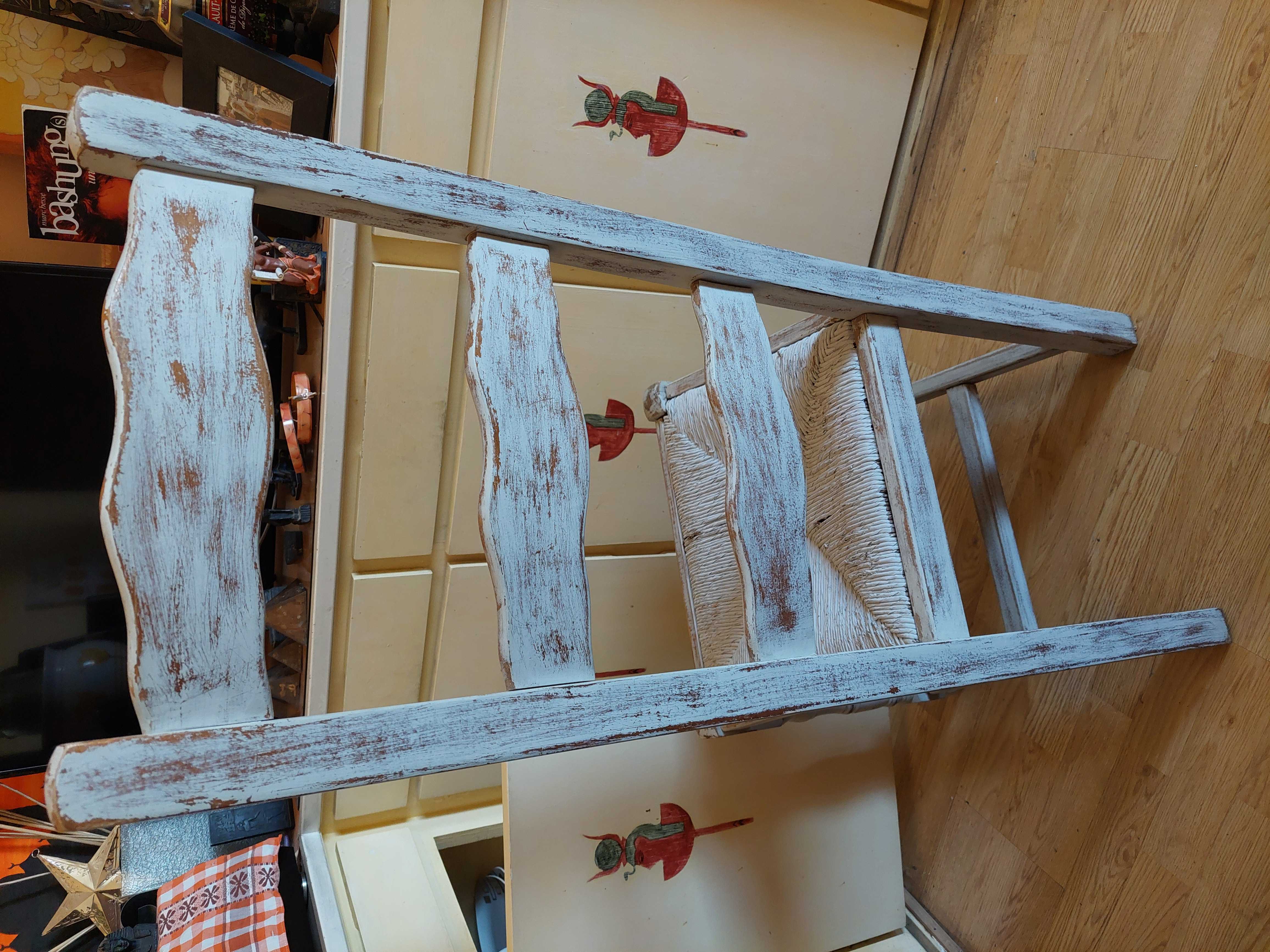 Chaise de cuisine facile 10 Toulon (83)