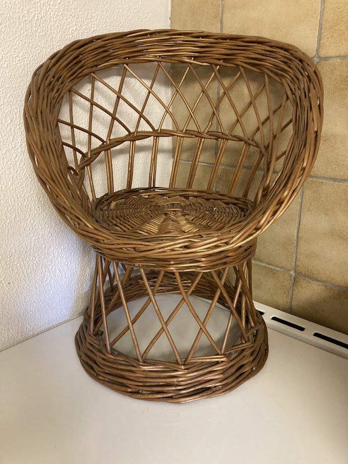 CHAISE ENFANT en OSIER 18 Ergersheim (67)