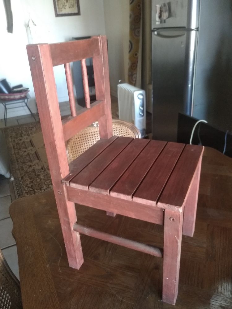 chaise enfant 20 Chaumont (52)