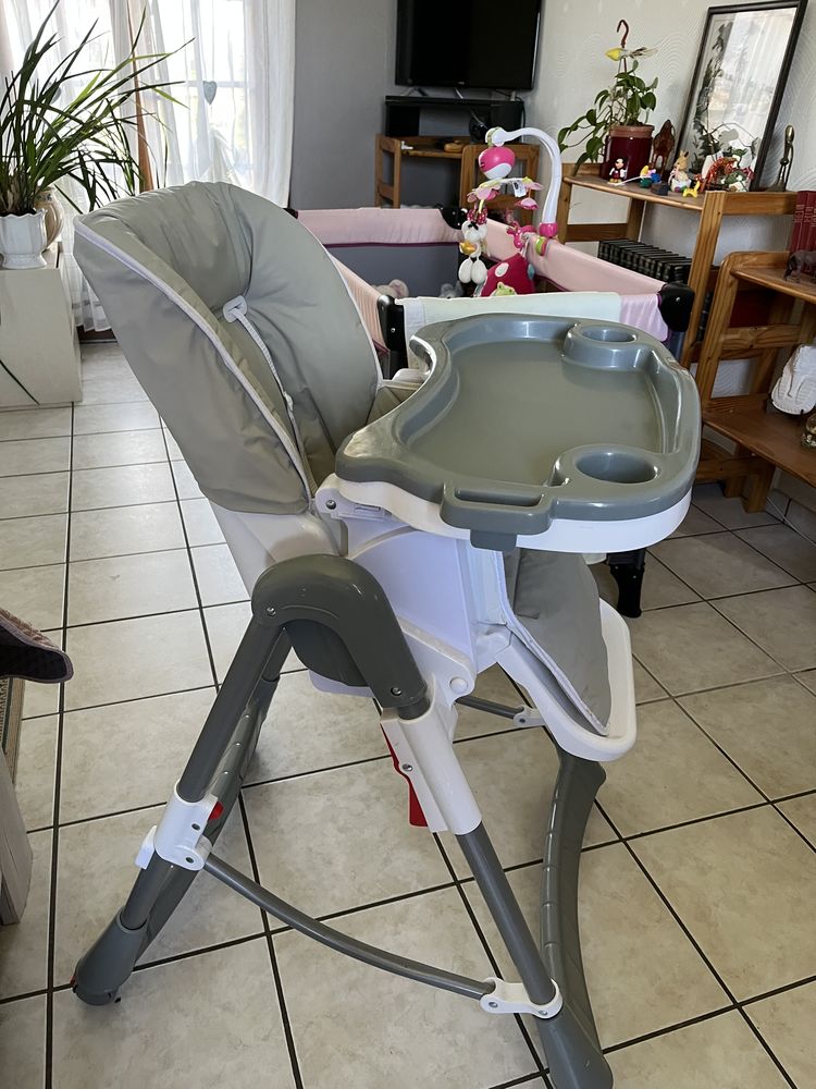 Chaise haute b�b� 50 Decize (58)