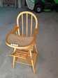 chaise haute en bois