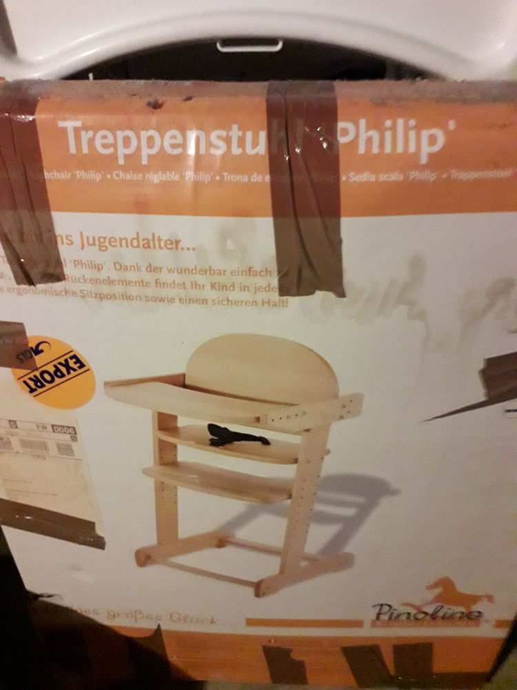 chaise haute en bois 40 Nice (06)