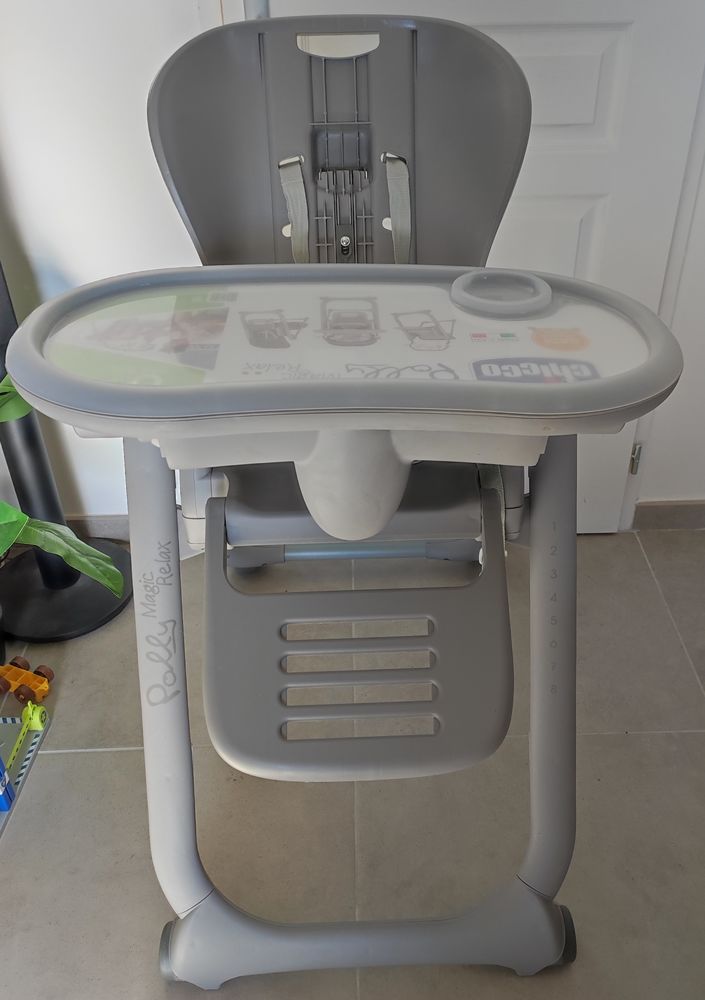 Chaise haute Chicco magix relax evolutive 100 Valr�as (84)