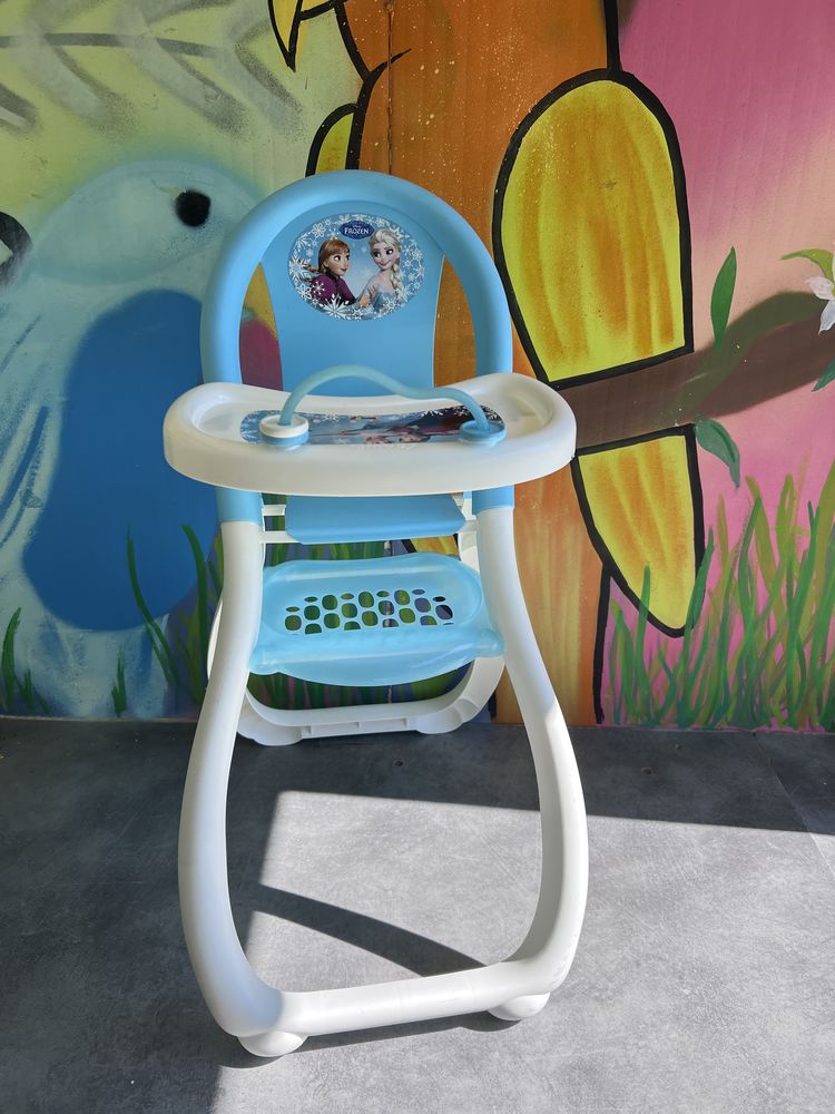 Chaise Haute Poup�e Reines Des Neige 10 Br�tigny-sur-Orge (91)