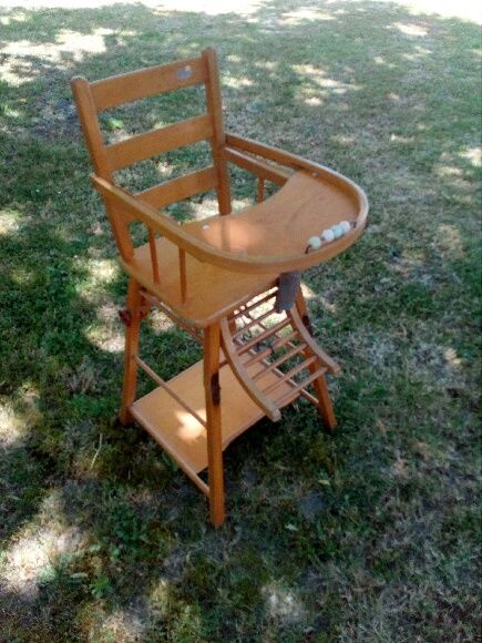 Chaise haute pour enfants 30 Chaumoux-Marcilly (18)