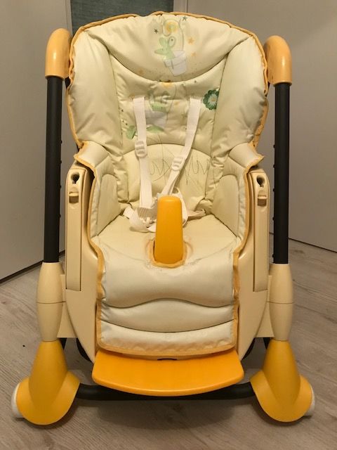 chaise haute 45 Vannes (56)