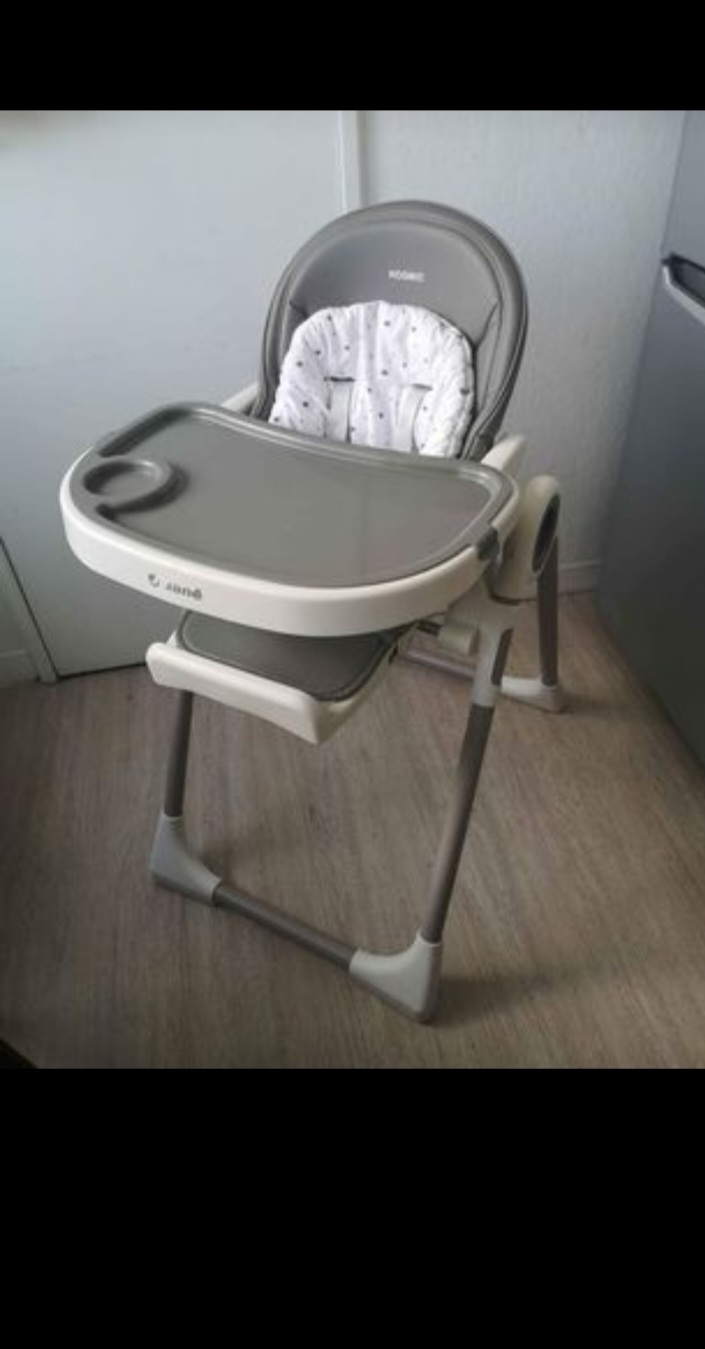 Chaise haute de 0 � 3 ans 100 Nemours (77)