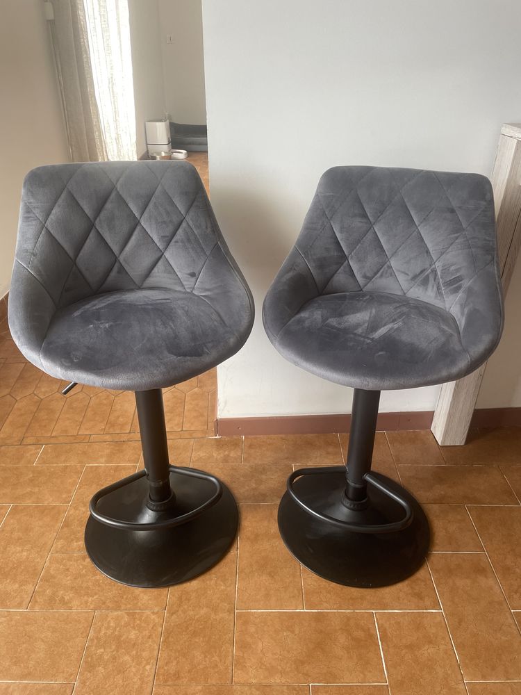 Chaise haute x2 110 Saint-Maximin-la-Sainte-Baume (83)