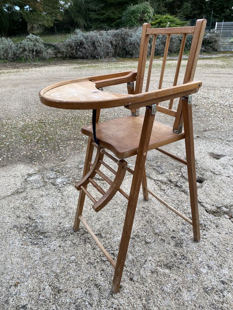 Chaise haute 50 Orl�ans (45)