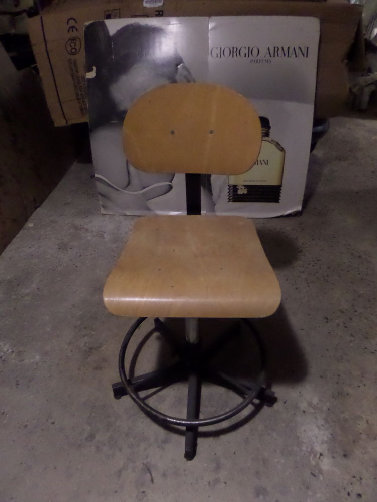 Chaise industrielle vintage 0 Bois-Guillaume (76)