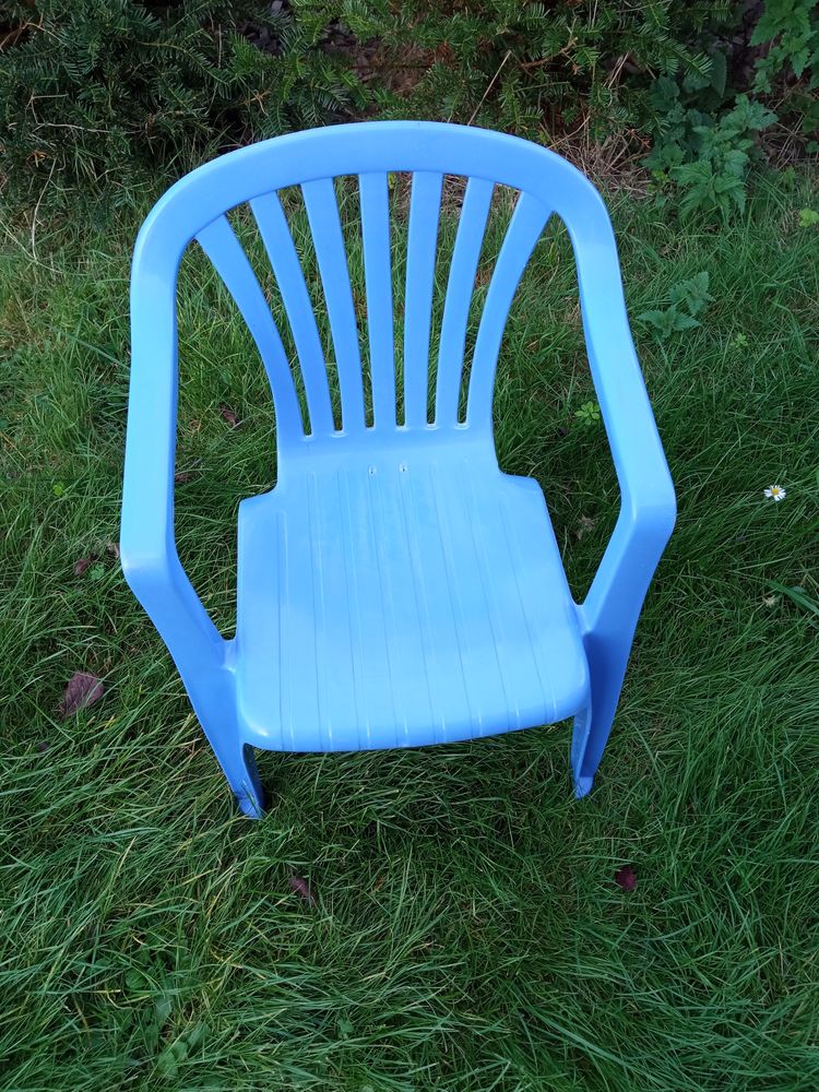 Chaise de jardin 8 Ann�ullin (59)