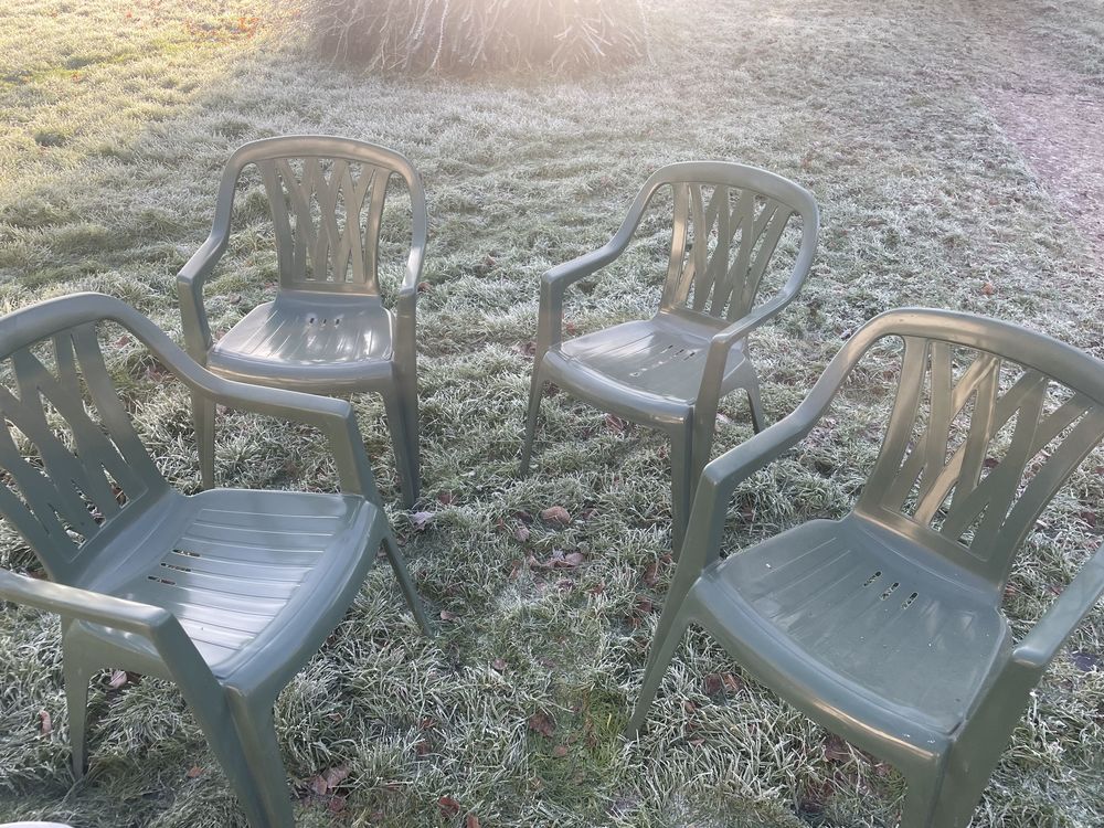 chaise jardin 100 Les Ulis (91)