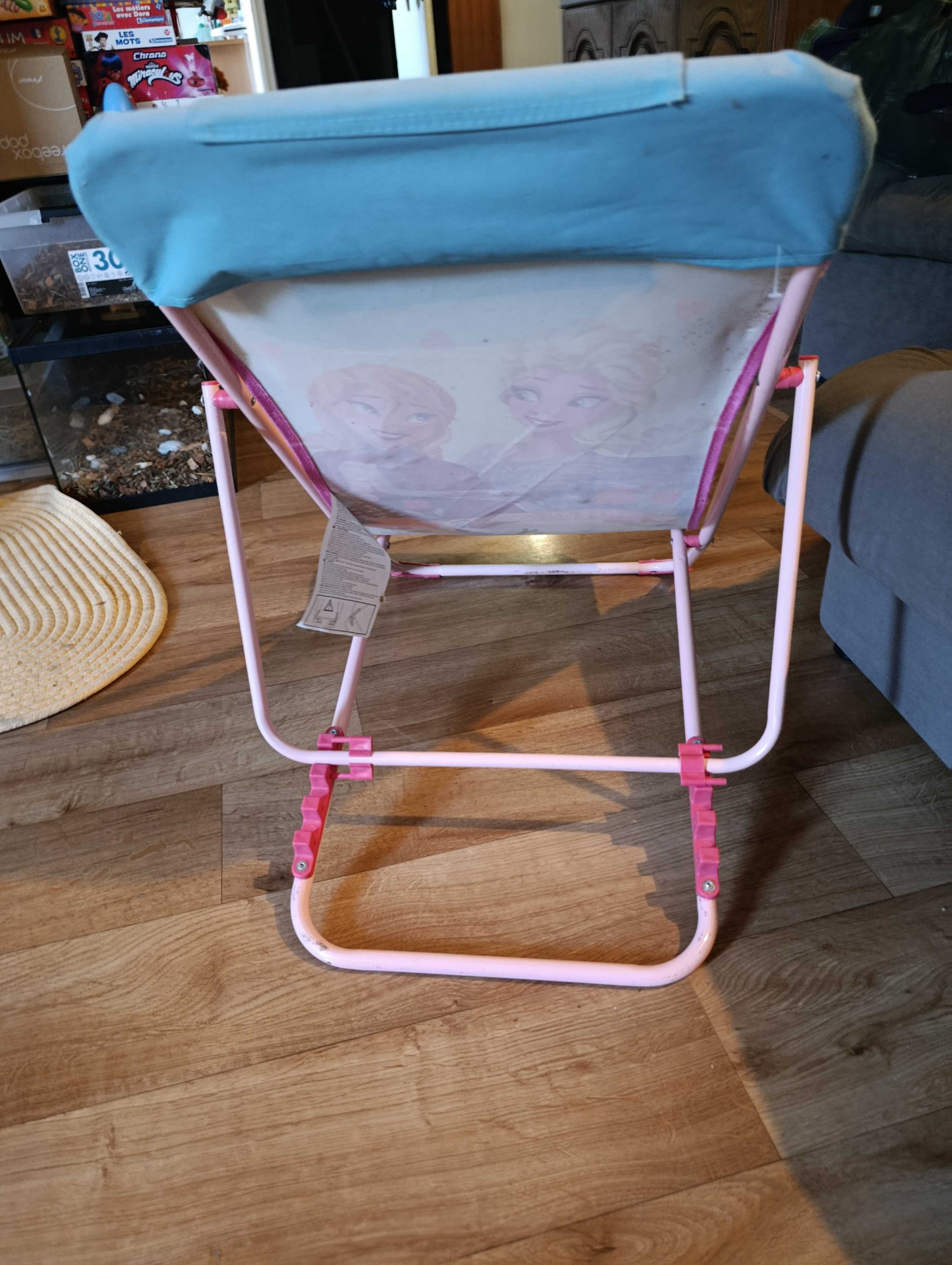 chaise longue enfant de plage reine des neige 10 L'Isle-d'Abeau (38)