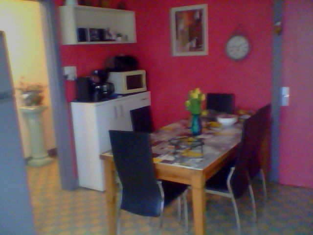 6 chaise moderne 1 Athesans-�troitefontaine (70)