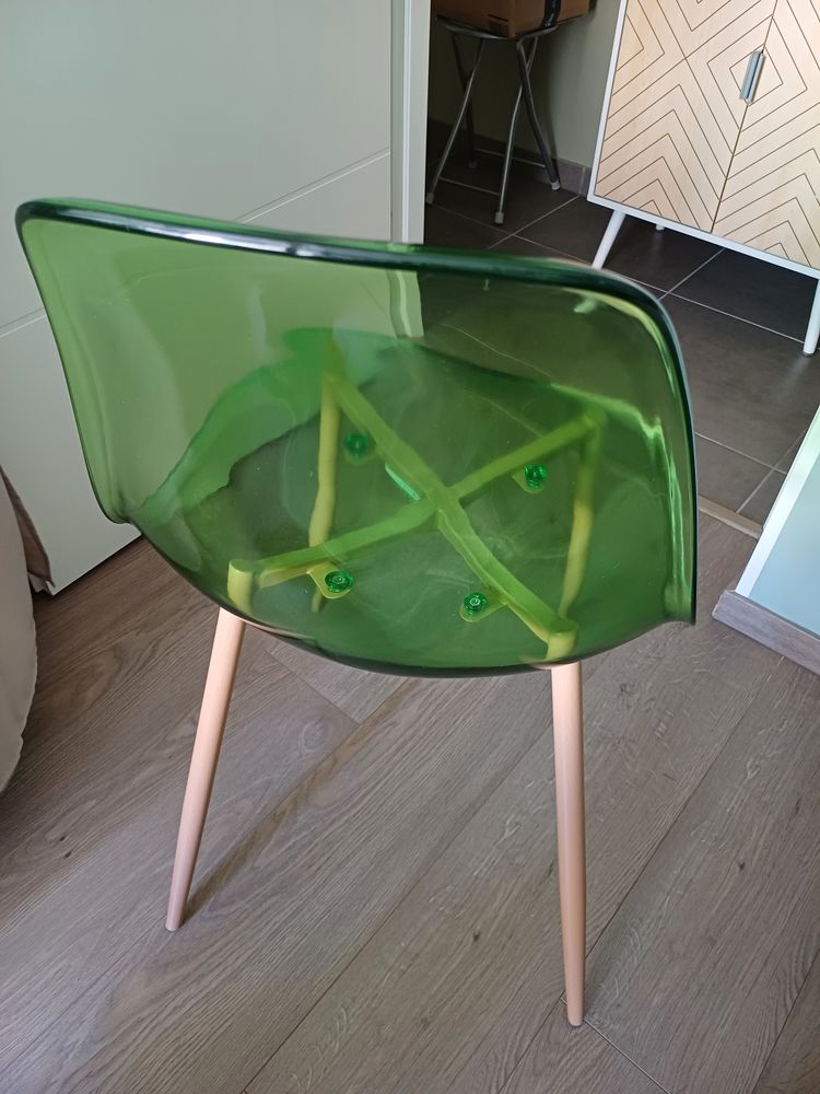 CHAISE MODERNE 15 Bourgoin-Jallieu (38)