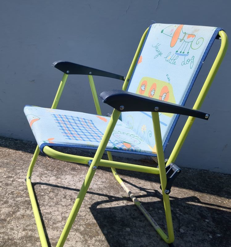 Chaise pliante enfant - 10 � 10 Combourg (35)