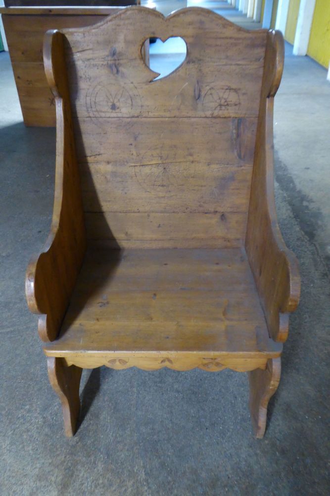 chaise savoyarde 90 Villaz (74)