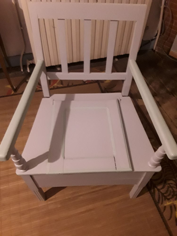 Chaise toilette 30 Champagne-et-Fontaine (24)