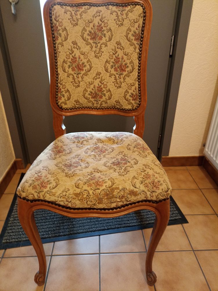 chaise 10 Bâgé-la-Ville (01)