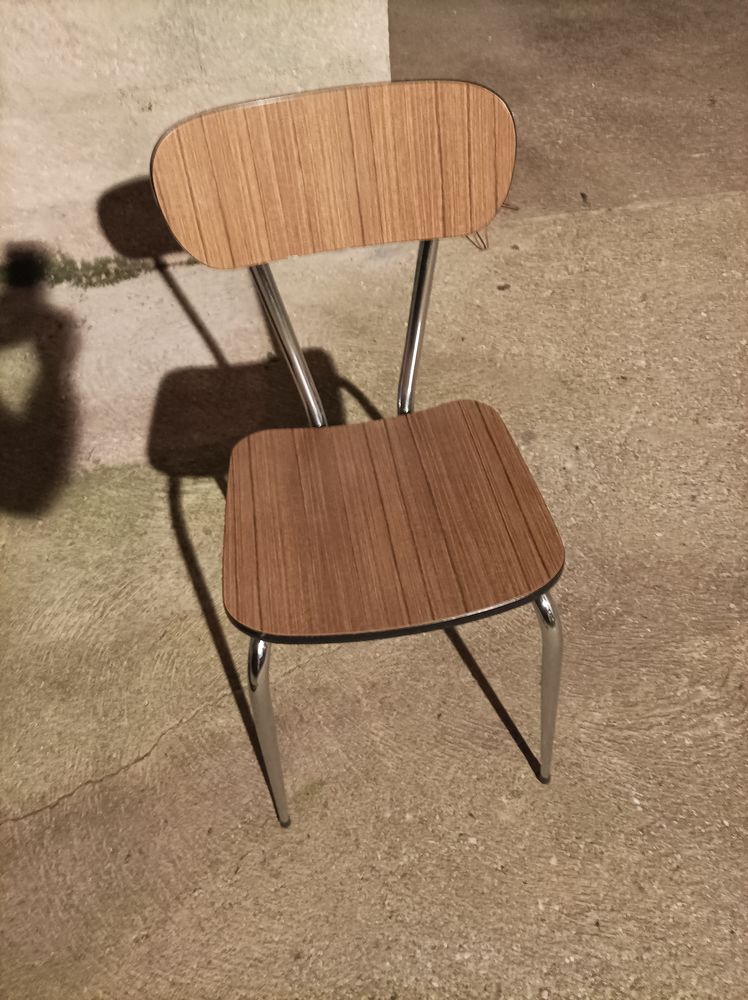 Chaise 100 Charentenay (89)