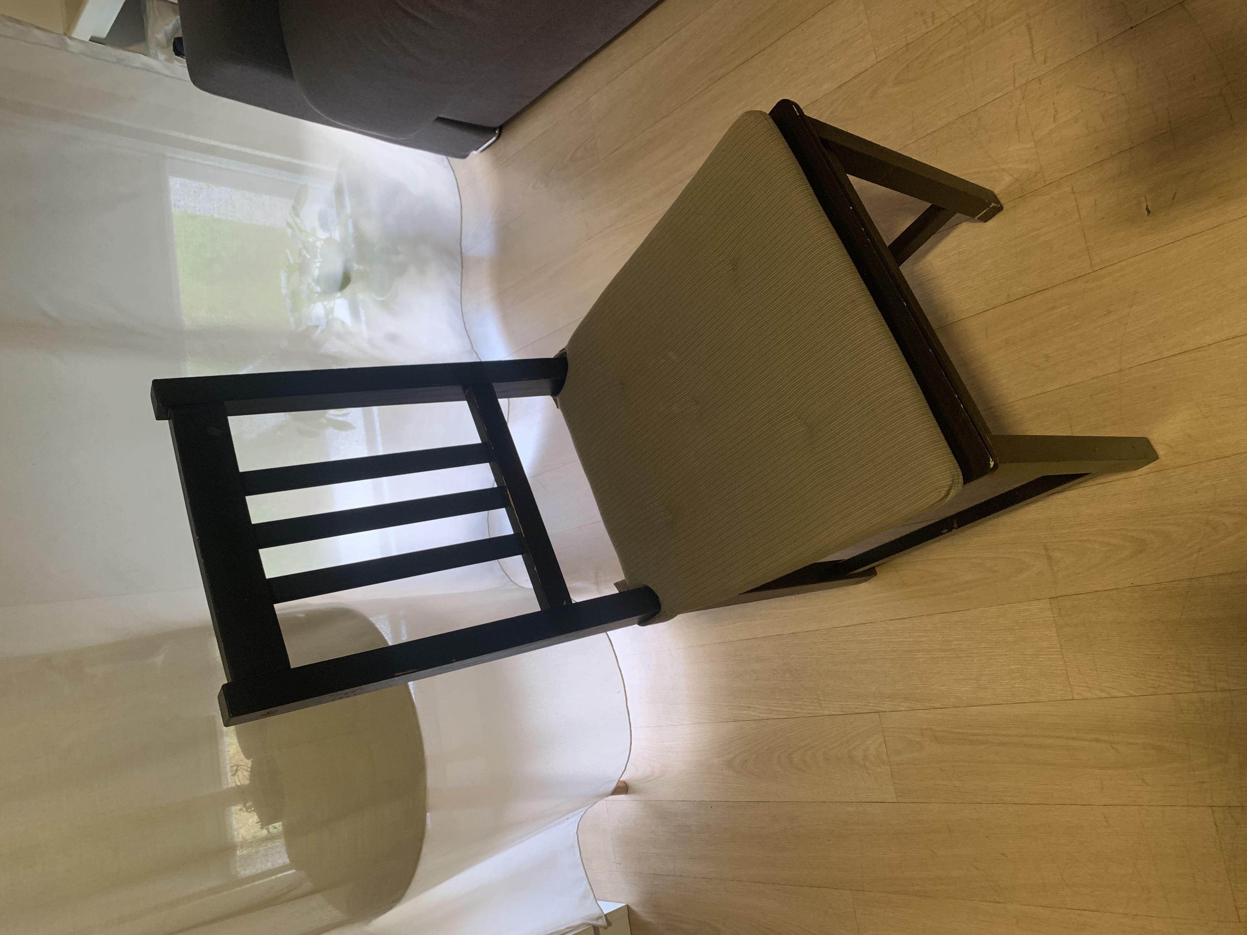 Chaise 5 Arcueil (94)