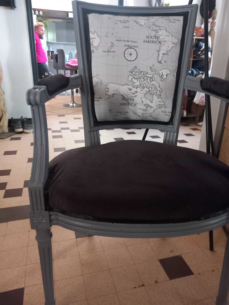 chaise 80 Valr�as (84)