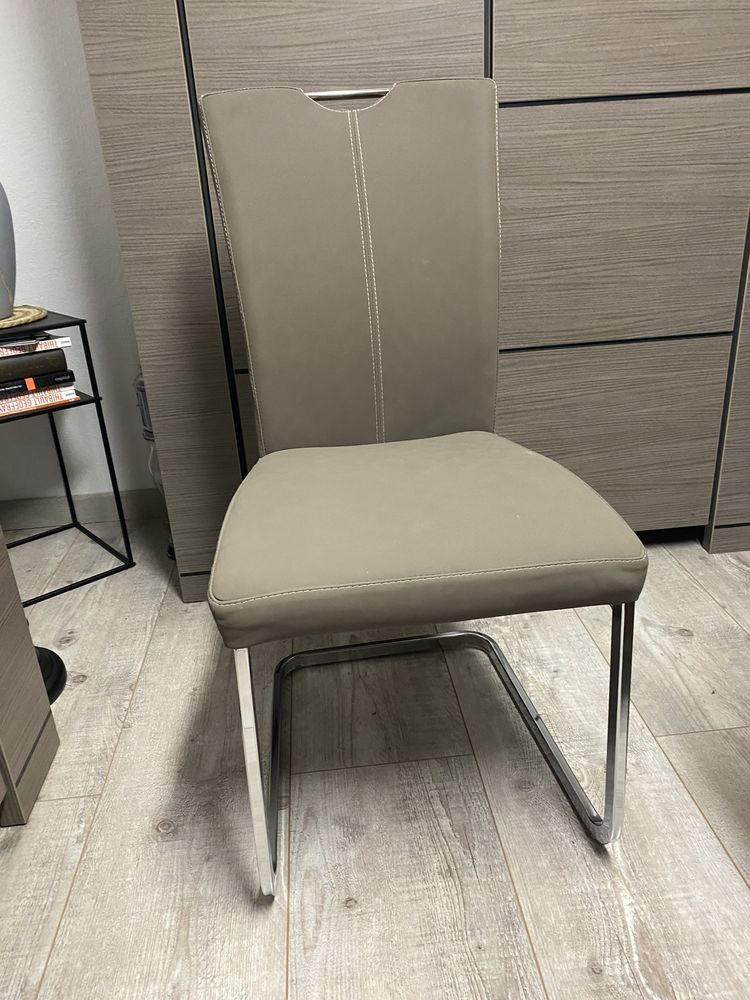 Chaise 90 La Balme-les-Grottes (38)