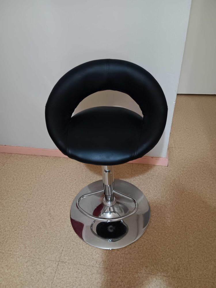 chaise 20 Rillieux-la-Pape (69)