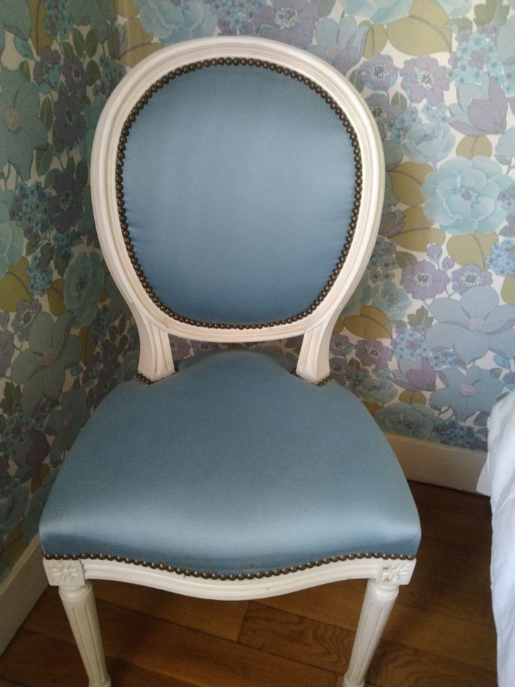 Chaise 12 Drancy (93)