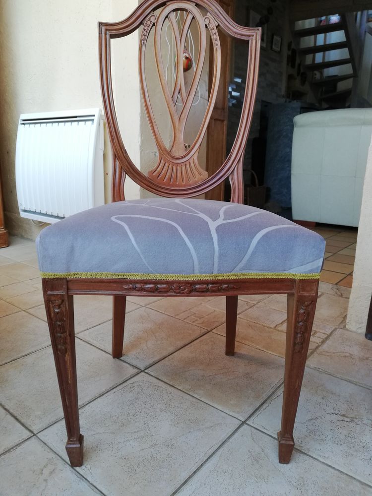 lot de 2 chaises anciennes raffin�es -r�nov�es. 150 Fr�nouville (14)