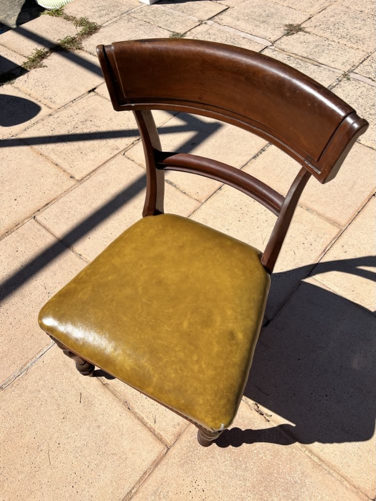 Lot de 6 chaises anciennes XIXe 800 Saint-Cyr-sur-Mer (83)