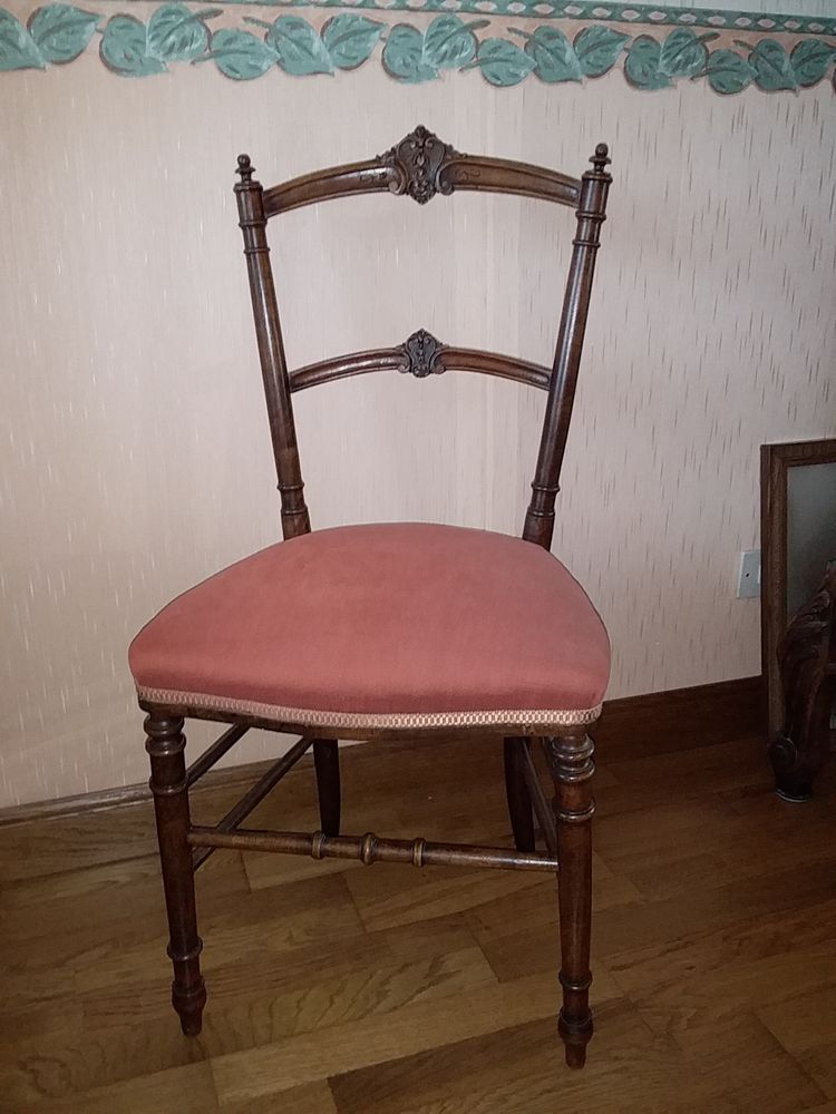 Chaises anciennes 150 Saint-Ouen (80)