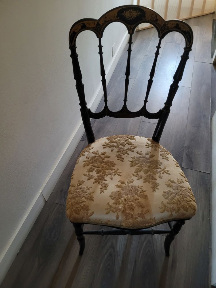 Chaises anciennes 35 Caumont-sur-Durance (84)