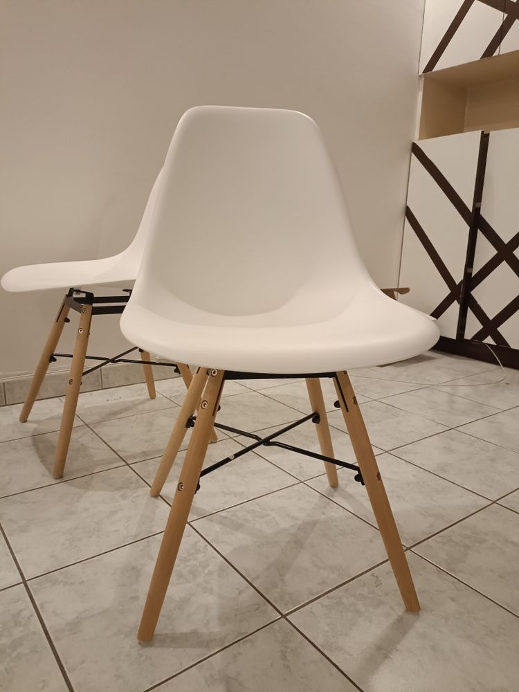 lot de 4 chaises ARKKEN 180 Chennevi�res-sur-Marne (94)