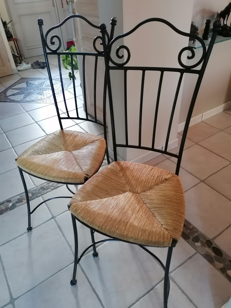 4 chaises artisanal fer forg� 350 Saint-Marcellin-en-Forez (42)