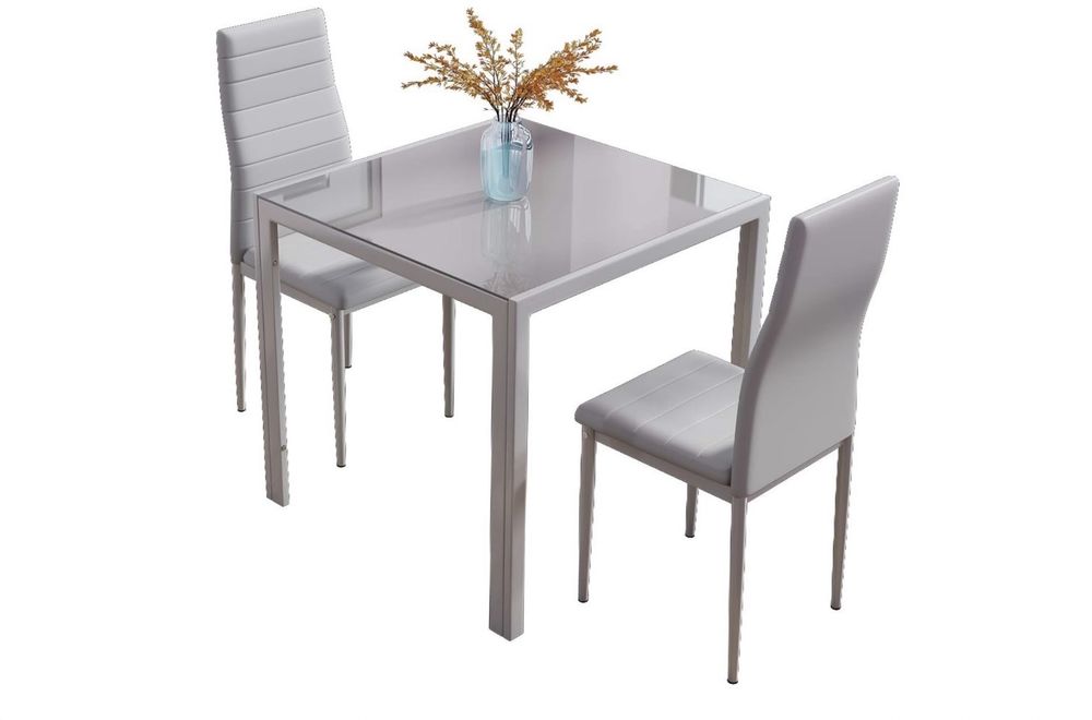 Chaises avec la table 150 Montriond (74)