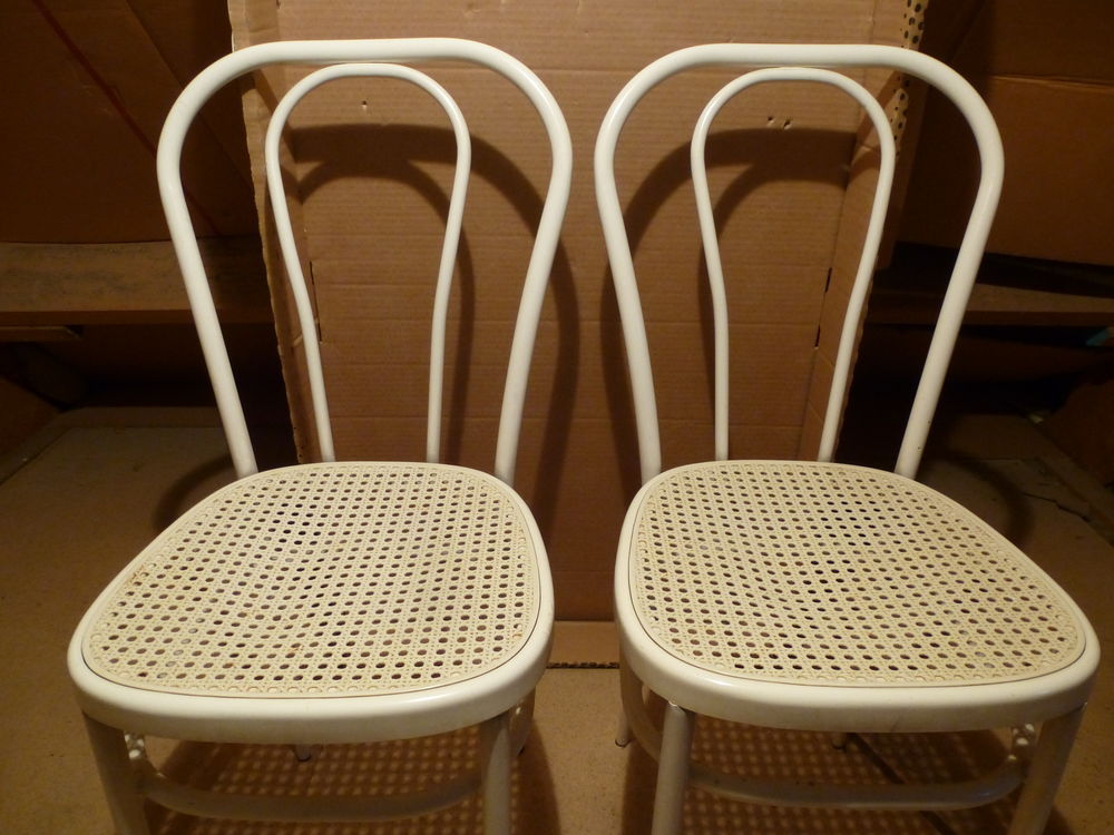 Chaises bistrot 40 Montfort-sur-Meu (35)