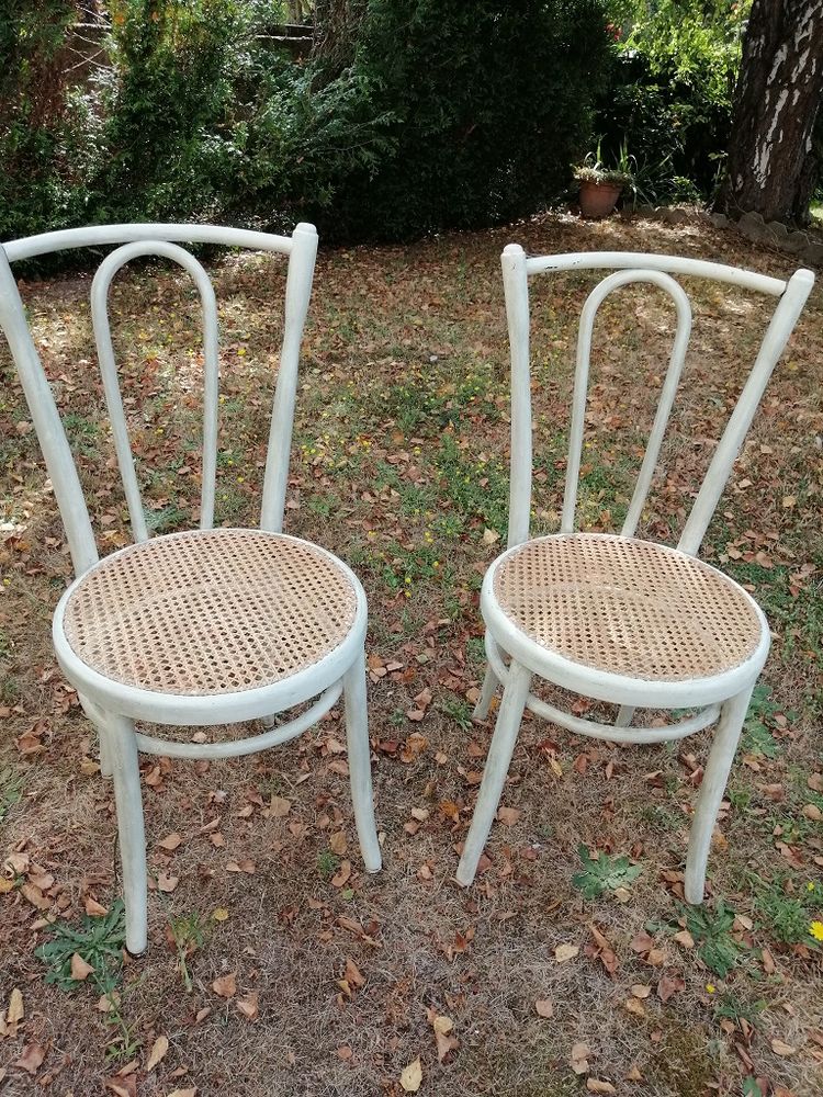 Chaises bistrot 40 Montlu�on (03)