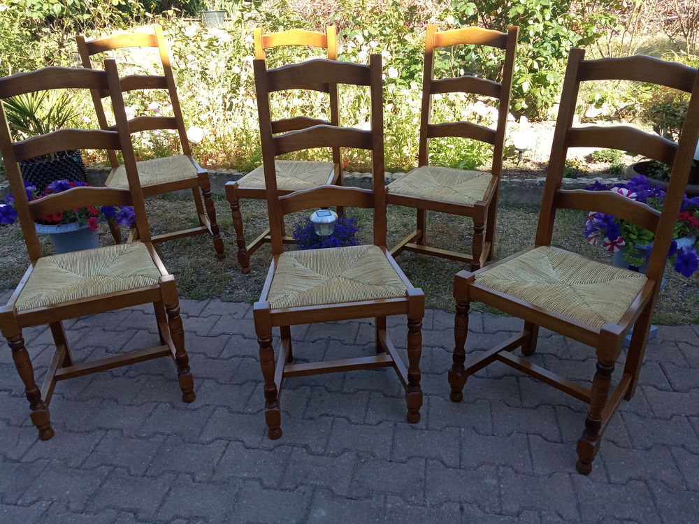CHAISES EN BOIS AVEC ASSISES PAILLEES 80 Angers (49)