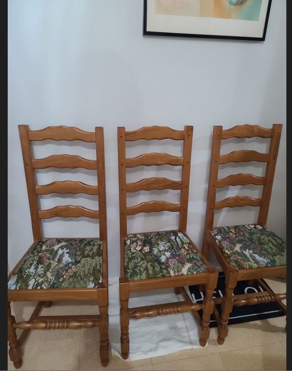 6 chaises en bois massif, tapiss�es :EXCELLENT ETAT! 84 Cachan (94)